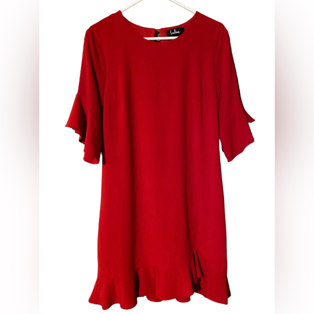 Lulu’s Tiered Shift Dress Women’s Small Red 1/2 Bell Sleeves Short Lined Ruffled